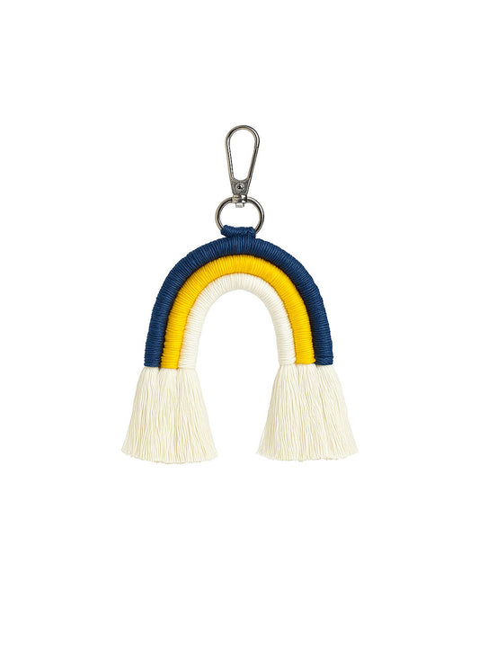 Llavero Arcoíris artesanal Atípica – Arte con propósito